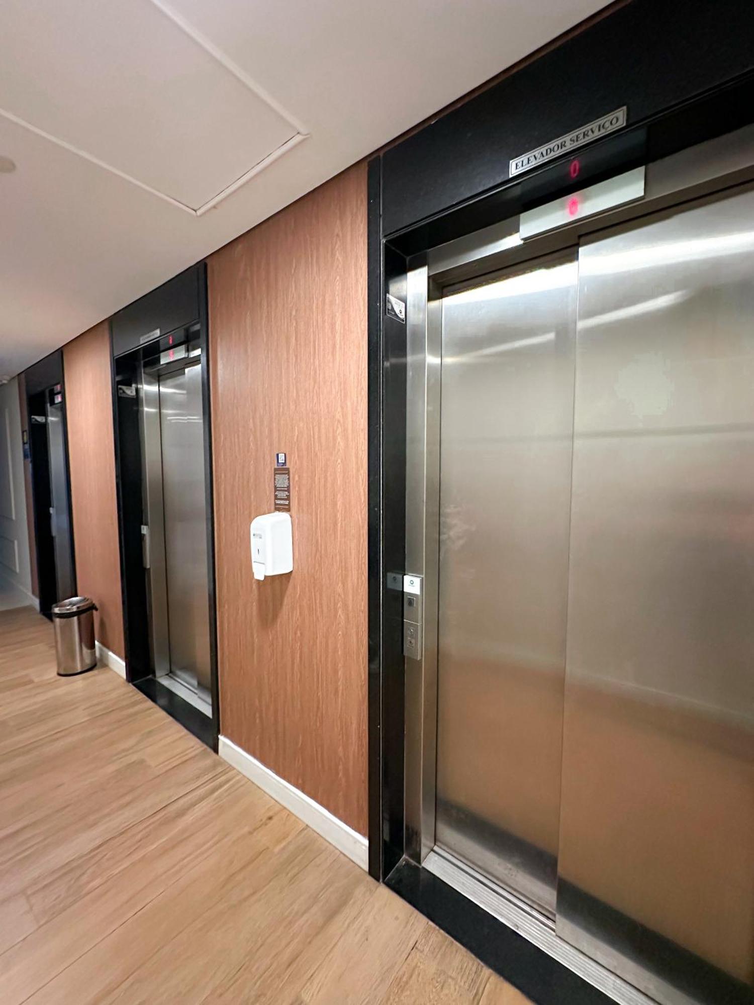 Apartamento Black One Apto Moderno Luz *